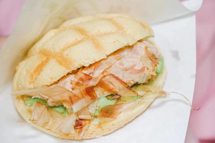 現烤冰激凌菠蘿包製作過程