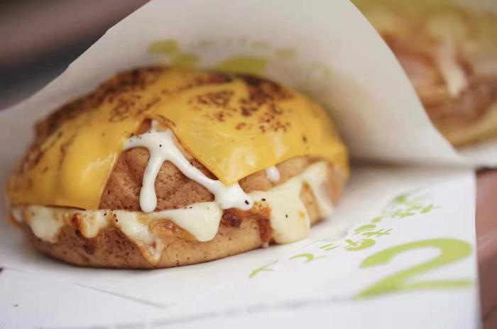 冰激凌菠蘿包特寫